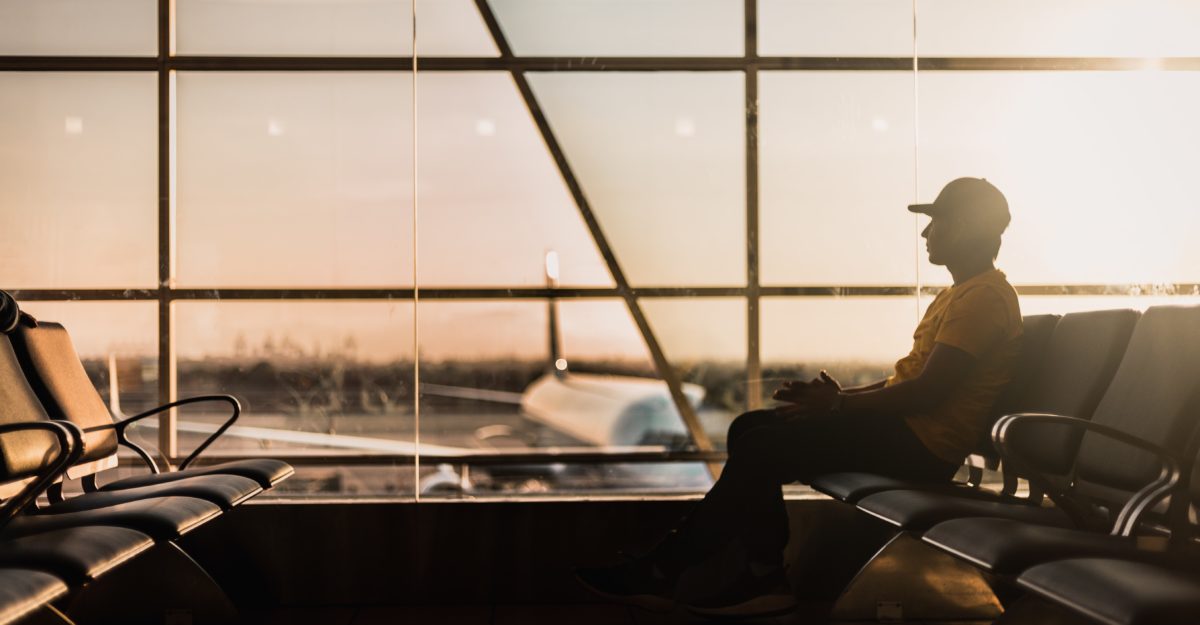 waiting-in-airport