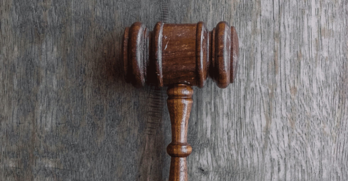 ontario-crimp-circuit-employee-wrongfully-dismissed-did-not-seek-out-new-work