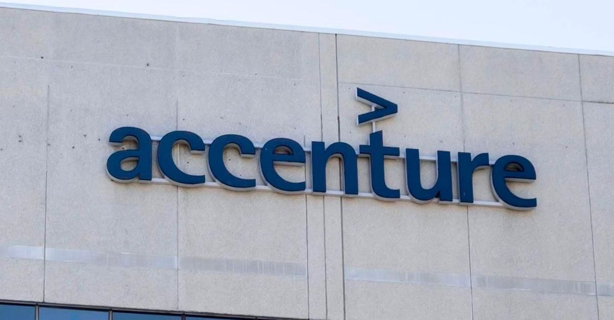 accenture-slashing-19000-jobs