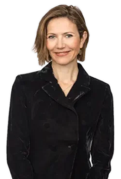 Toronto Employment Lawyer and Partner Lumi Pungea